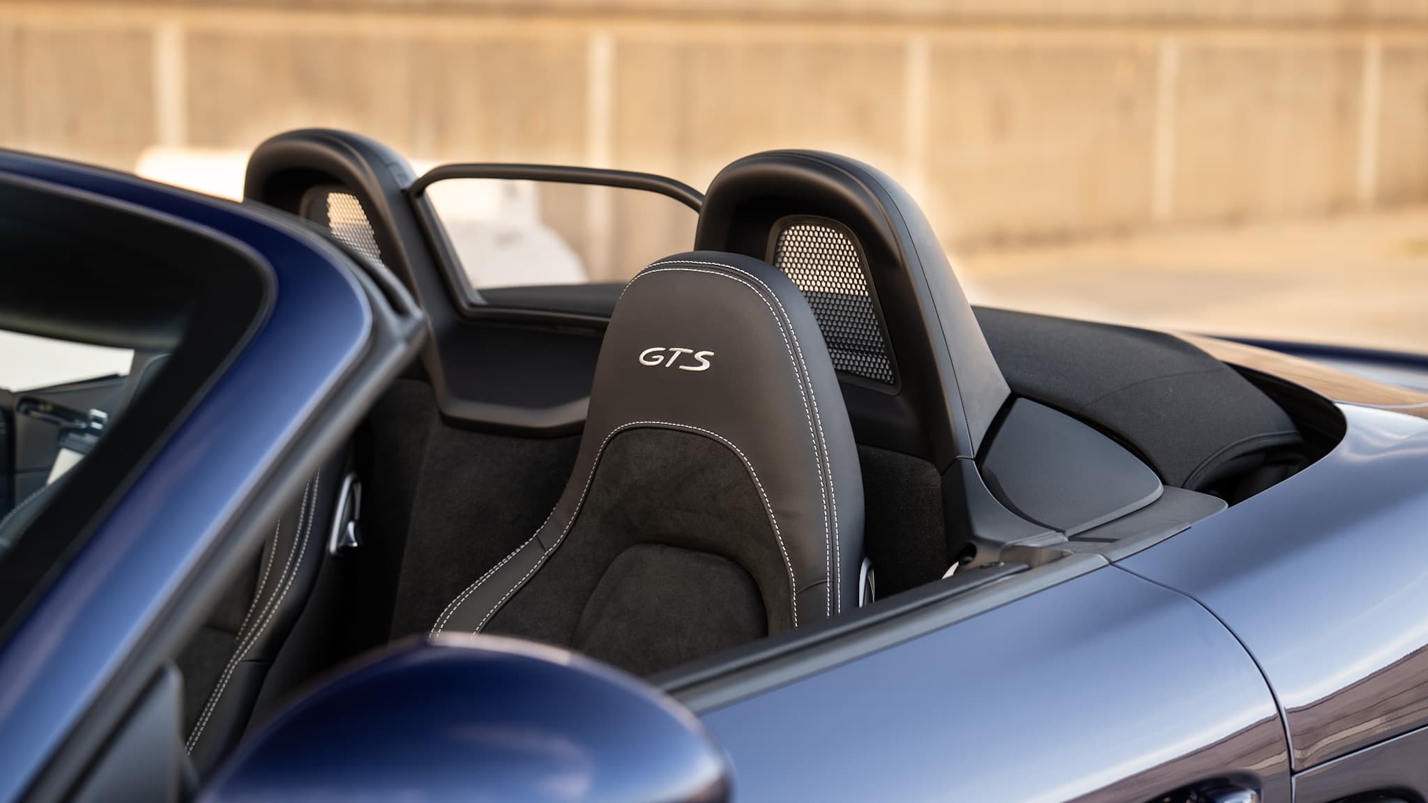 porsche-718 - 8