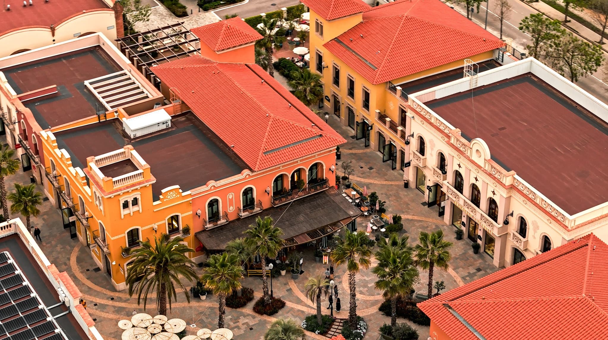 shopping-roca-village - 2